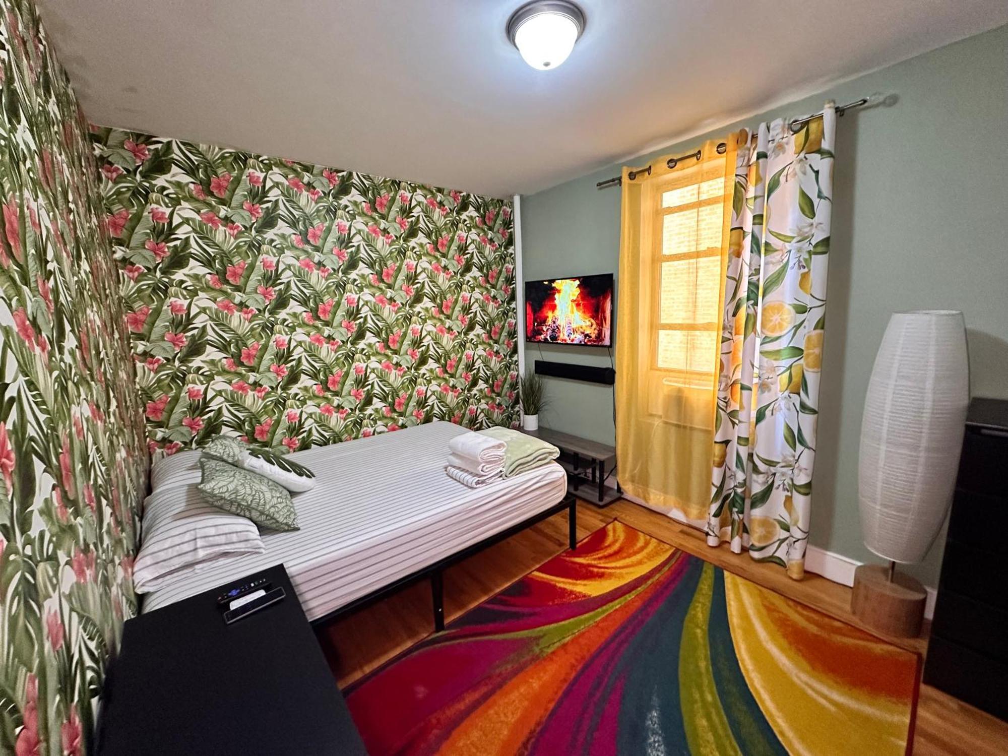 Tropical Comfort Room In Harlem Cozy Stay With Snacks & Style Nueva York Exterior foto