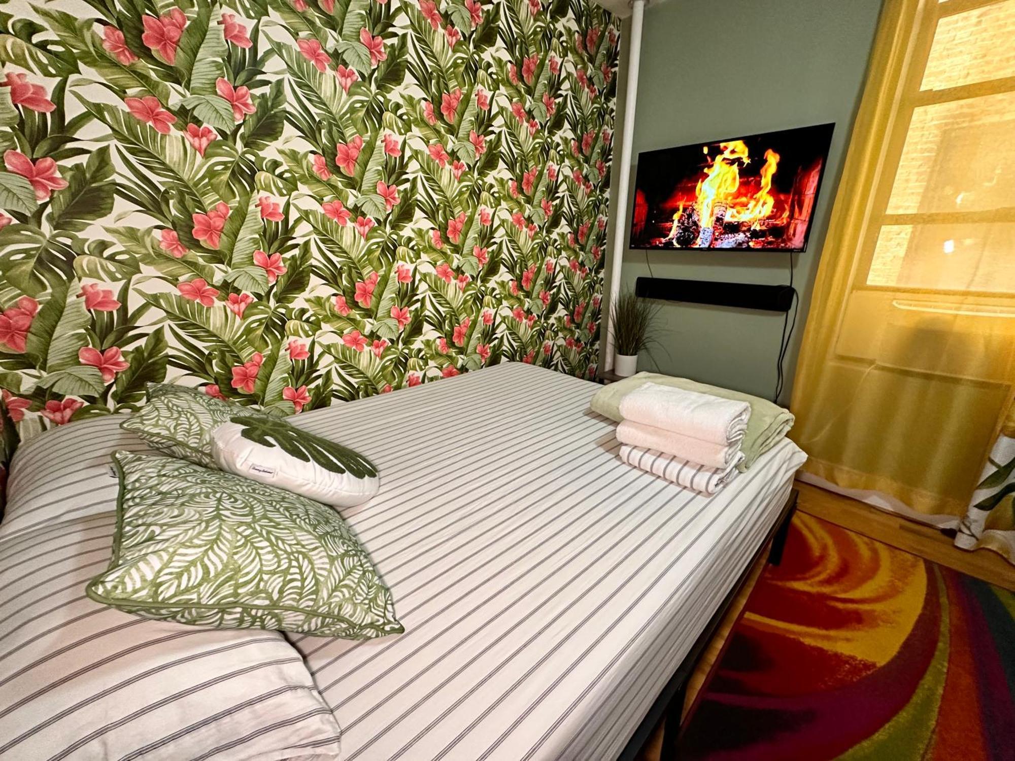 Tropical Comfort Room In Harlem Cozy Stay With Snacks & Style Nueva York Exterior foto